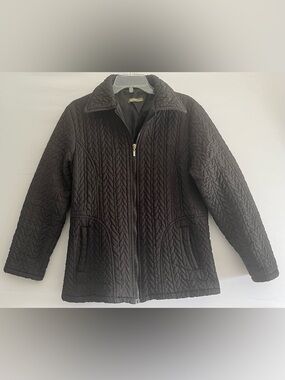 Beyond Quilted Knit Texture Zip Jacket in Onyx